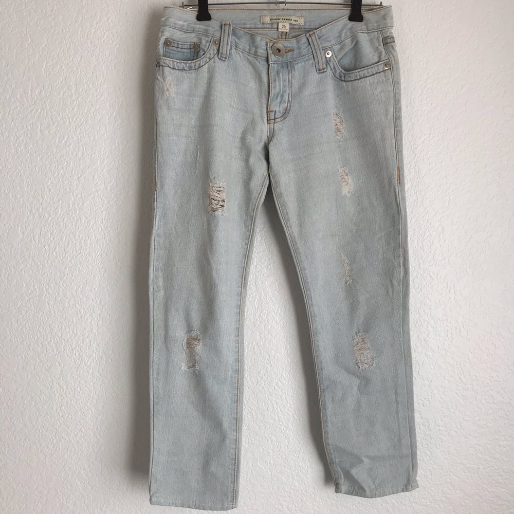 Forever 21 Distressed Boyfriend Jeans